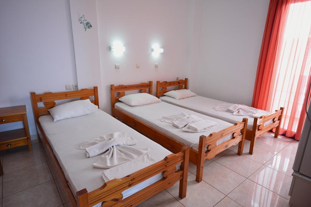Paralia Guest House Agia Roumeli Exterior foto