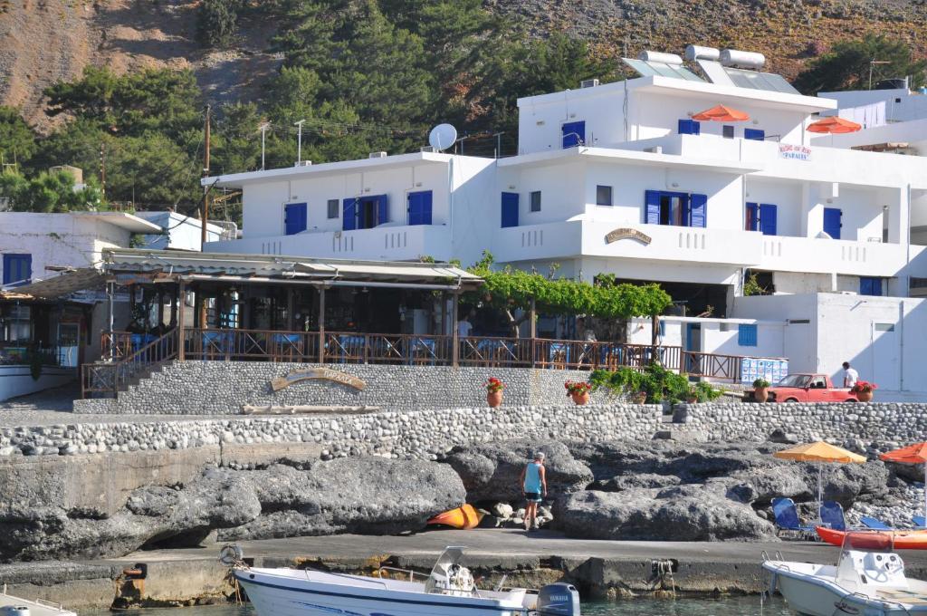 Paralia Guest House Agia Roumeli Exterior foto